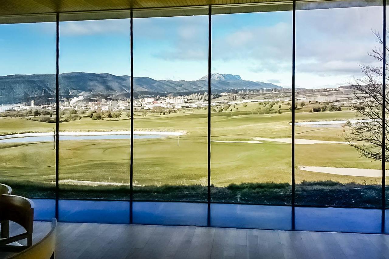 ​Exe Las Margas Golf Latas Zewnętrze zdjęcie